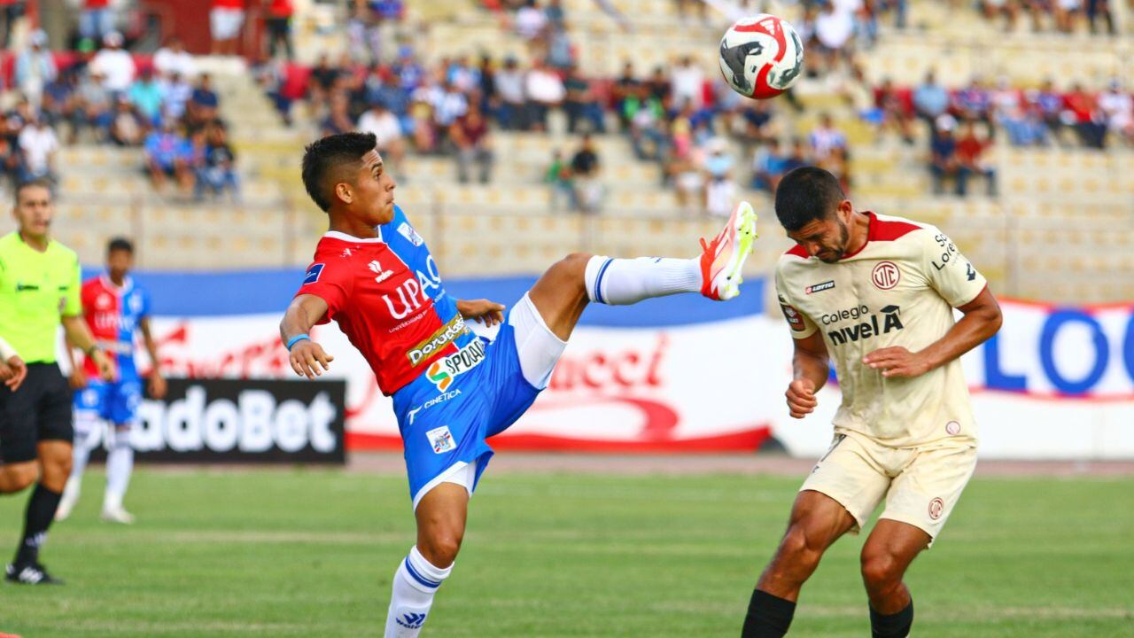 Mahías Llontop cumplió en la defensa carlista. (Foto: CAM)