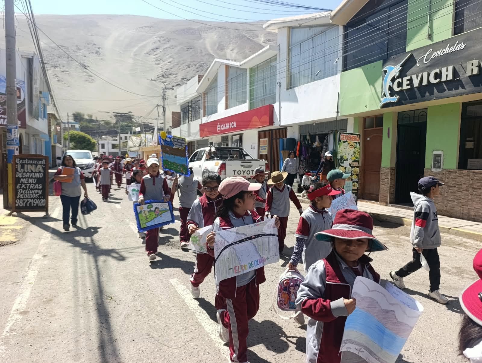 Estudiantes realizaron pasacalle para promover el cuidado del río (Foto: Autoridad Administrativa del Agua Caplina Ocoña)