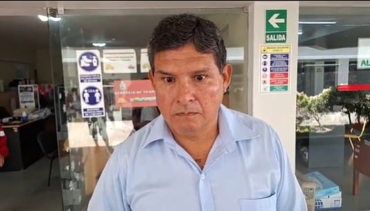 Gerente de Transporte y Vialidad de la Municipalidad Provincial de Islay, Yoni Calle Cabello. Foto: Captura de pantalla.