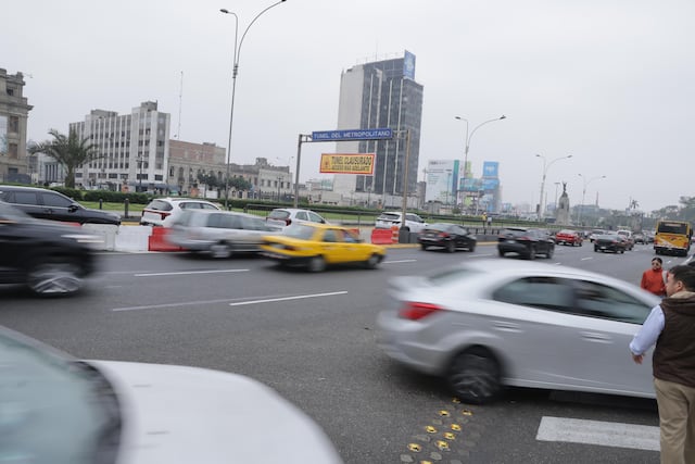 Así se ve el cierre del paso a desnivel de la Vía Expresa por obras de la Línea 2 del Metro (Fotos: Hugo Pérez/GEC)