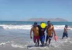 Ica: rescatan a adolescente arrastrado por corriente de retorno en la playa Carhuaz