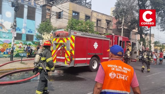Reportan incendio código 2 en una quinta de la Av. Francisco Pizarro, en el Rímac. Foto: Gestión del Riesgo de Desastres MML / X