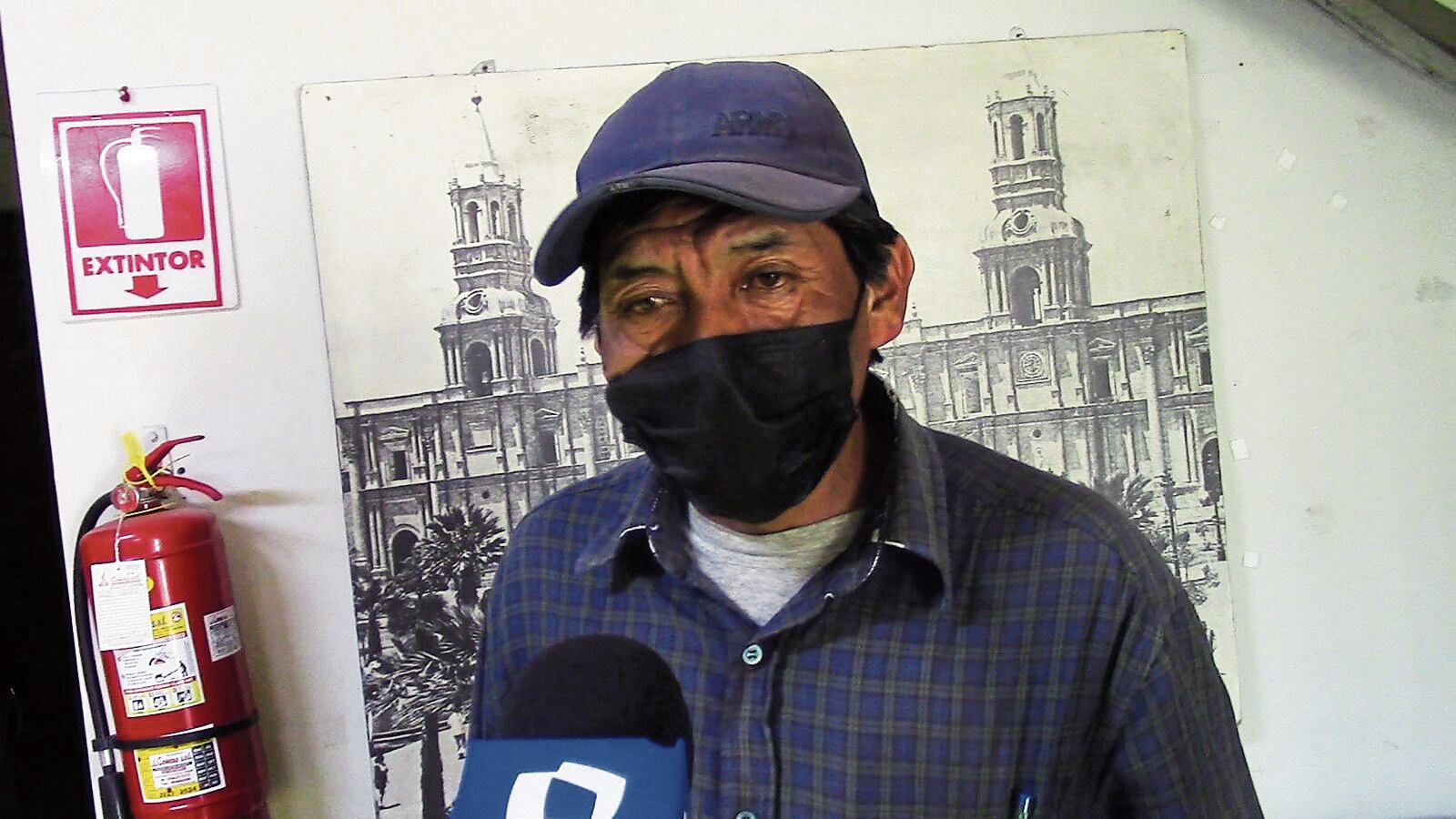 Padre de familia espera ayuda de población (Foto: Difusión)