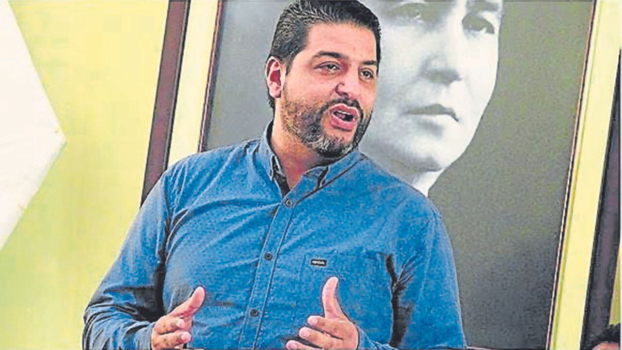 El también exregidor afirma que Acuña no cumple una gestión eficiente y que hay corrupción. Asegura que en su partido se preparan para las elecciones de 2026.