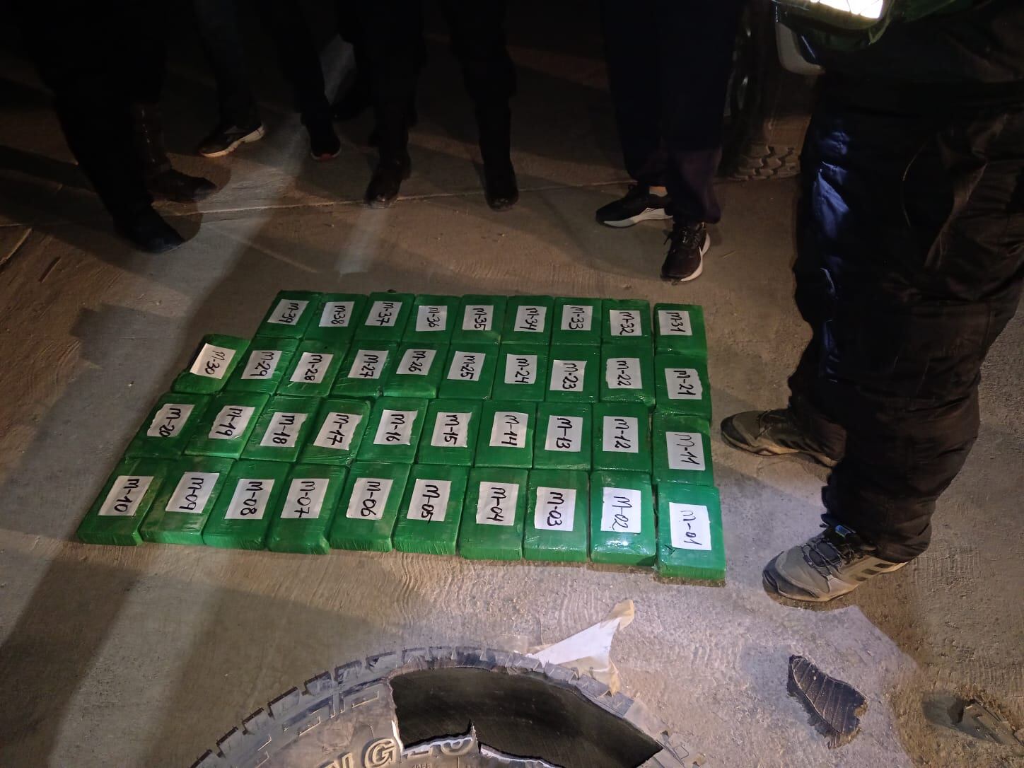 Policía de carreteras dio un nuevo golpe al narcotráfico. Foto/Difusión.