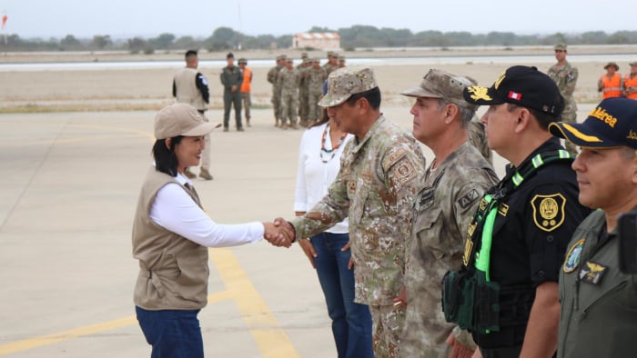 Presidenta Keiko Fujimori llega a Piura para supervisar obras de prevención ante el fenómeno El Niño