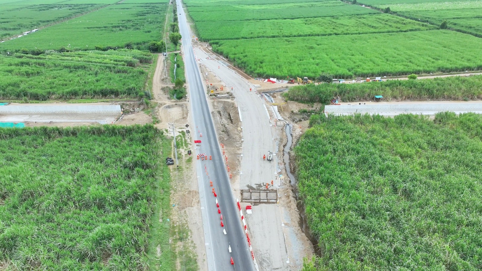 La medida permitirá construir un puente sobre el canal Laredo y regirá del 18 de mayo al 15 de agosto.