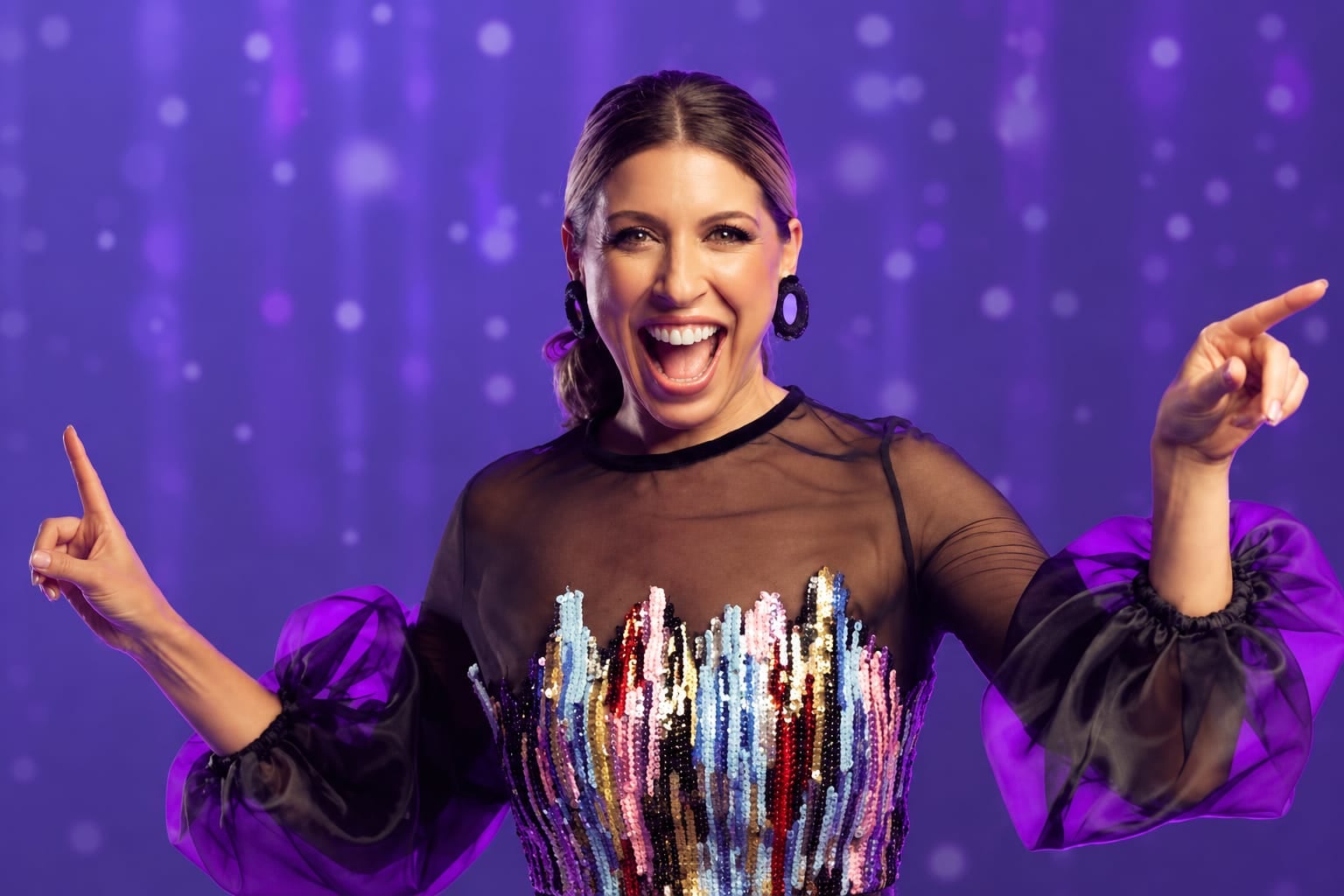 Flor Bertotti se ha convertido en un verdadero ícono de la música y el entretenimiento, logrando que sus canciones trasciendan generaciones.