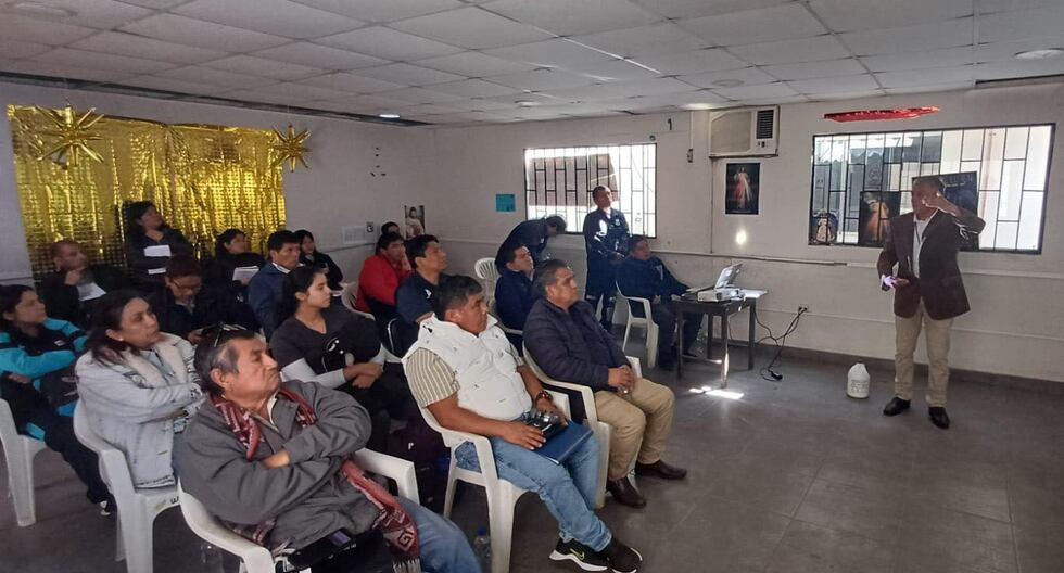 Alerta en Ica: Capacitan a Profesionales de la Salud en Manejo Seguro de Sustancias Peligrosas