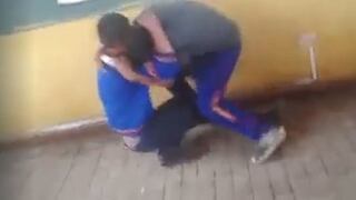 Juliaca: Estudiantes protagonizan pelea en pleno salón de colegio (VIDEO)