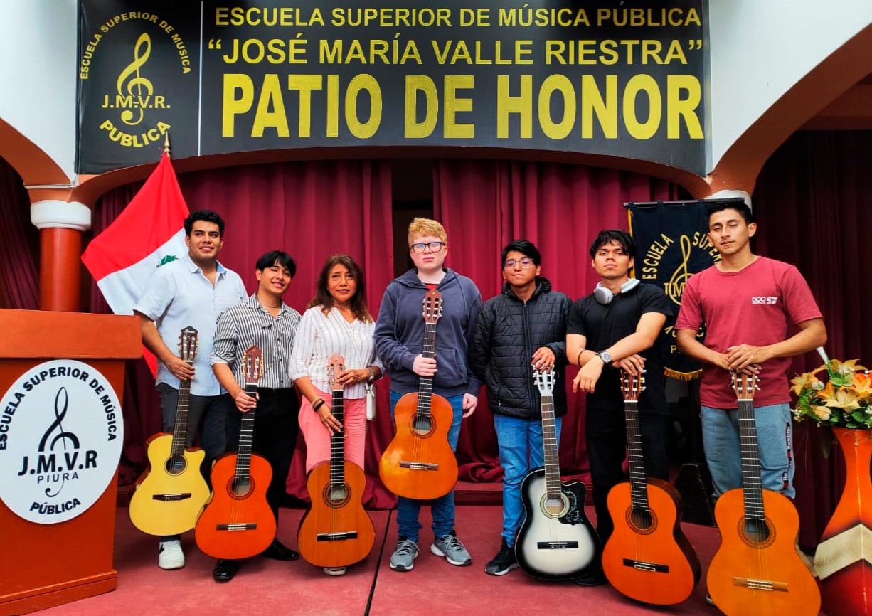 Convocatoria lo hace la Escuela Superior de Música Pública José María Valle Riestra .