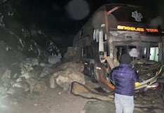 Derrumbe en la Panamericana Sur: Dos pasajeros heridos fueron trasladados al hospital de Camaná