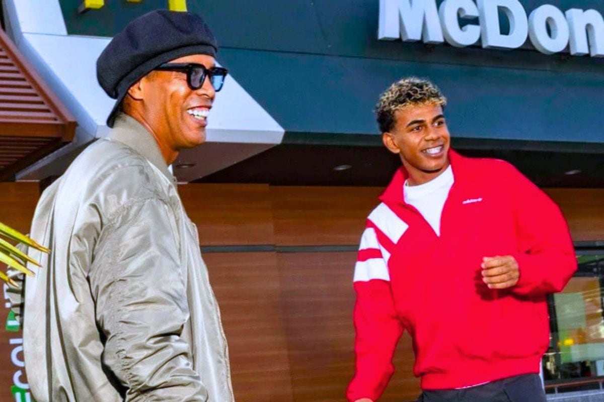 Ronaldinho y Lamine Yamal mostraron su talento. (Foto: Captura)