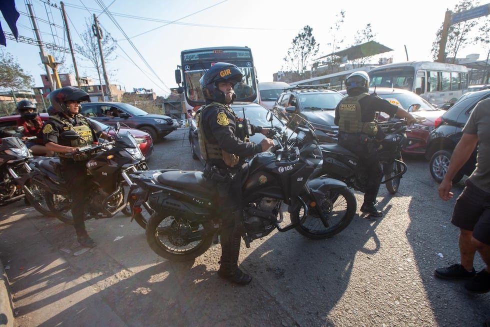 Elecciones 2026: caos vehicular en San Juan de Miraflores provoca largas esperas (GALERÍA)