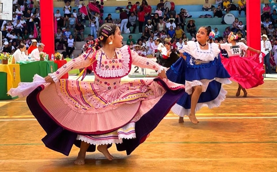 Catacaos espera a cientos de parejas de todo el país para estos concursos.