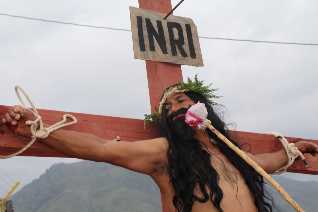 Vía Crucis en Pampacolca, provincia de Castilla. (Foto: Pampacolca, tierra de Lindas Costumbres y Tradiciones/Facebook)