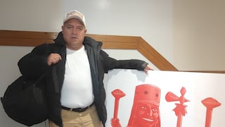 Arturo Fernández da a entender que tiene “informantes” en la PNP