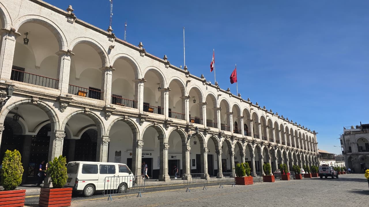 Portal de la Municipalidad en la Plaza de Armas de Arequipa. (Foto: Yunsu Pariapaza/@photo.gec)