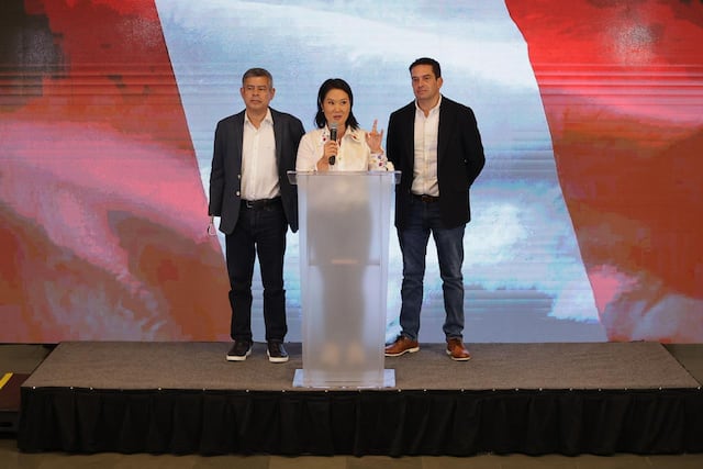 Keiko Fujimori se pronuncia tras conteo rápido y promete respetar la voluntad popular (Fotos: Hugo Pérez/GEC)