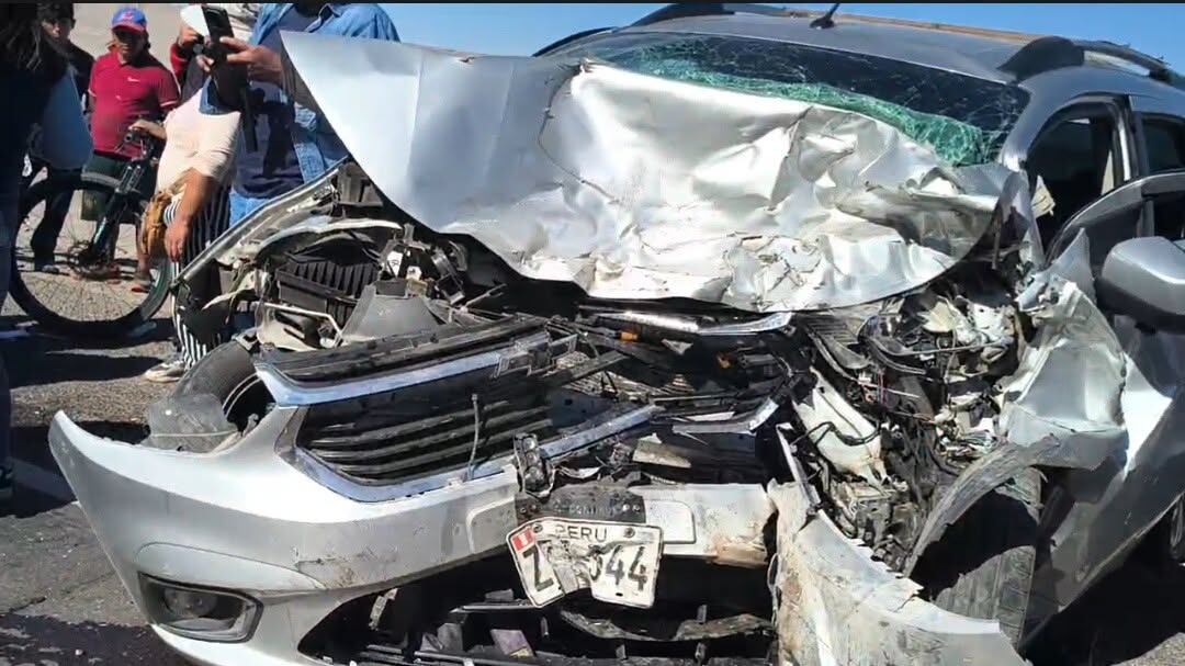 Accidente de tránsito en Alto Siguas, en la Panamericana Sur, deja un fallecido y varios heridos. Foto: Último Segundo Arequipa