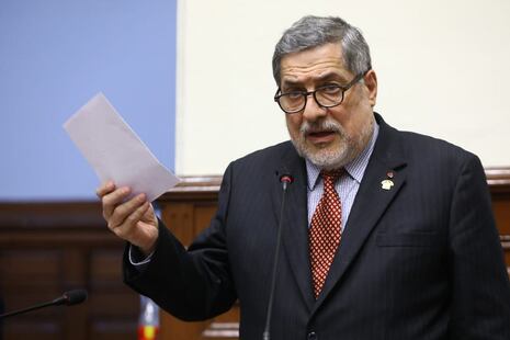 Bustamante: vacar ahora al presidente José Jerí sería un “salto al vacío” y no ayuda a la gobernabilidad