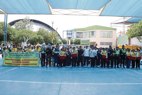 Región Policial Arequipa: Marcha por la seguridad con una tarea pendiente