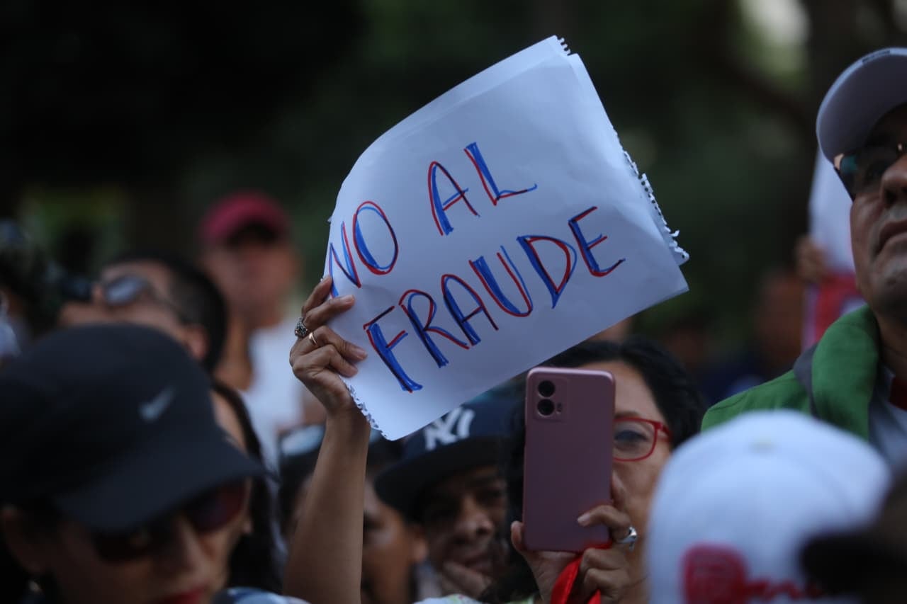 Candidatos presidenciales hablan de la figura de "fraude". (Foto: Antonio Melgarejo/ @photo.gec)