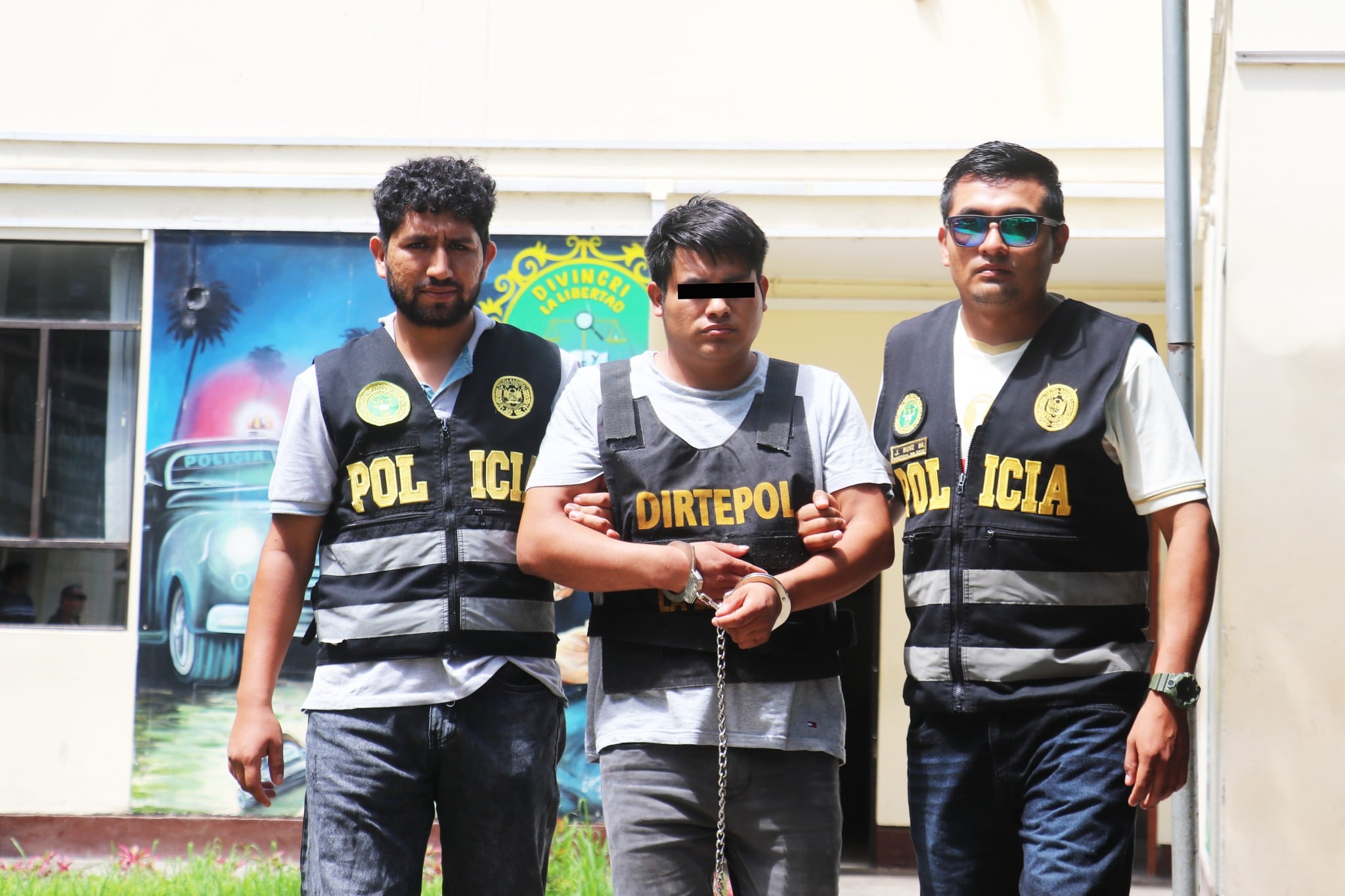 Ministerio Público y el Poder Judicial deslindan responsabilidad; mientras que la Policía dijo estar “indignada” por esta decisión.