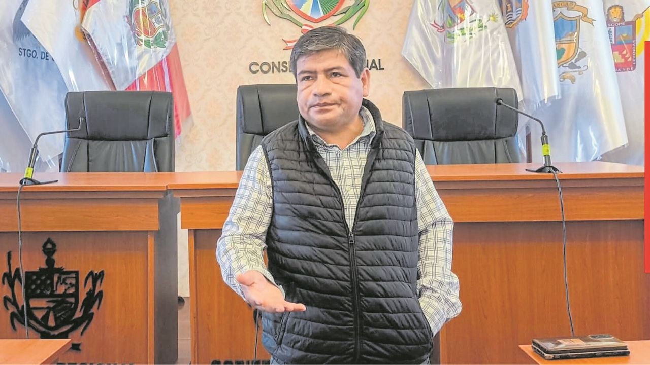 Consejero regional de Pataz asegura que Ugel Pataz lo protege de destitución por sentencia pendiente