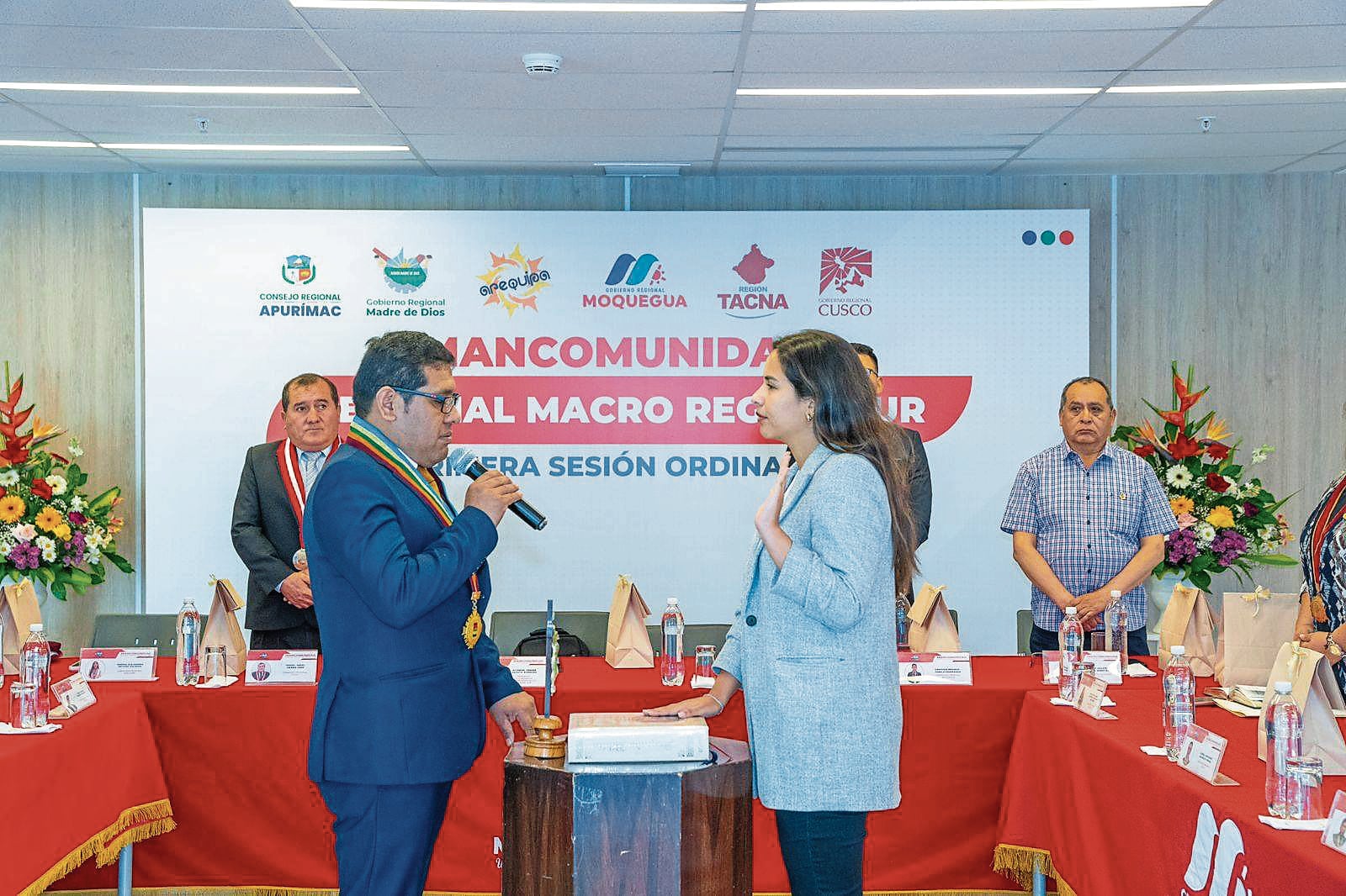 Norma Ortega asumió presidencia de la Mancomunidad de la Macrorregión Sur de Consejeros Regionales. Foto: Norma Ortega.