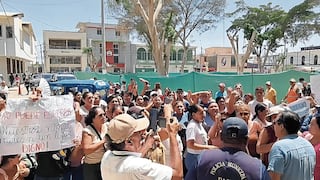 Padres de familia exigen concluir obra de colegio en Piura