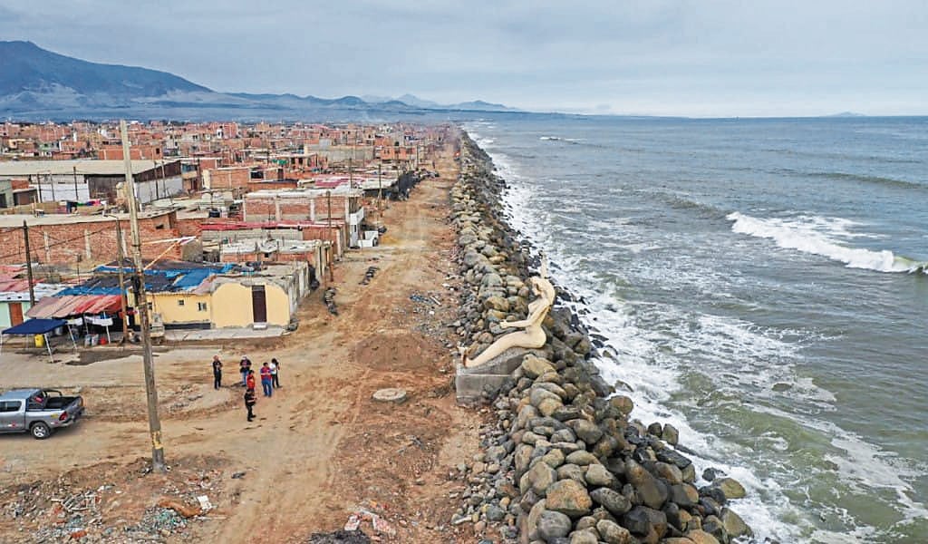 Moradores están expuestos a oleajes.