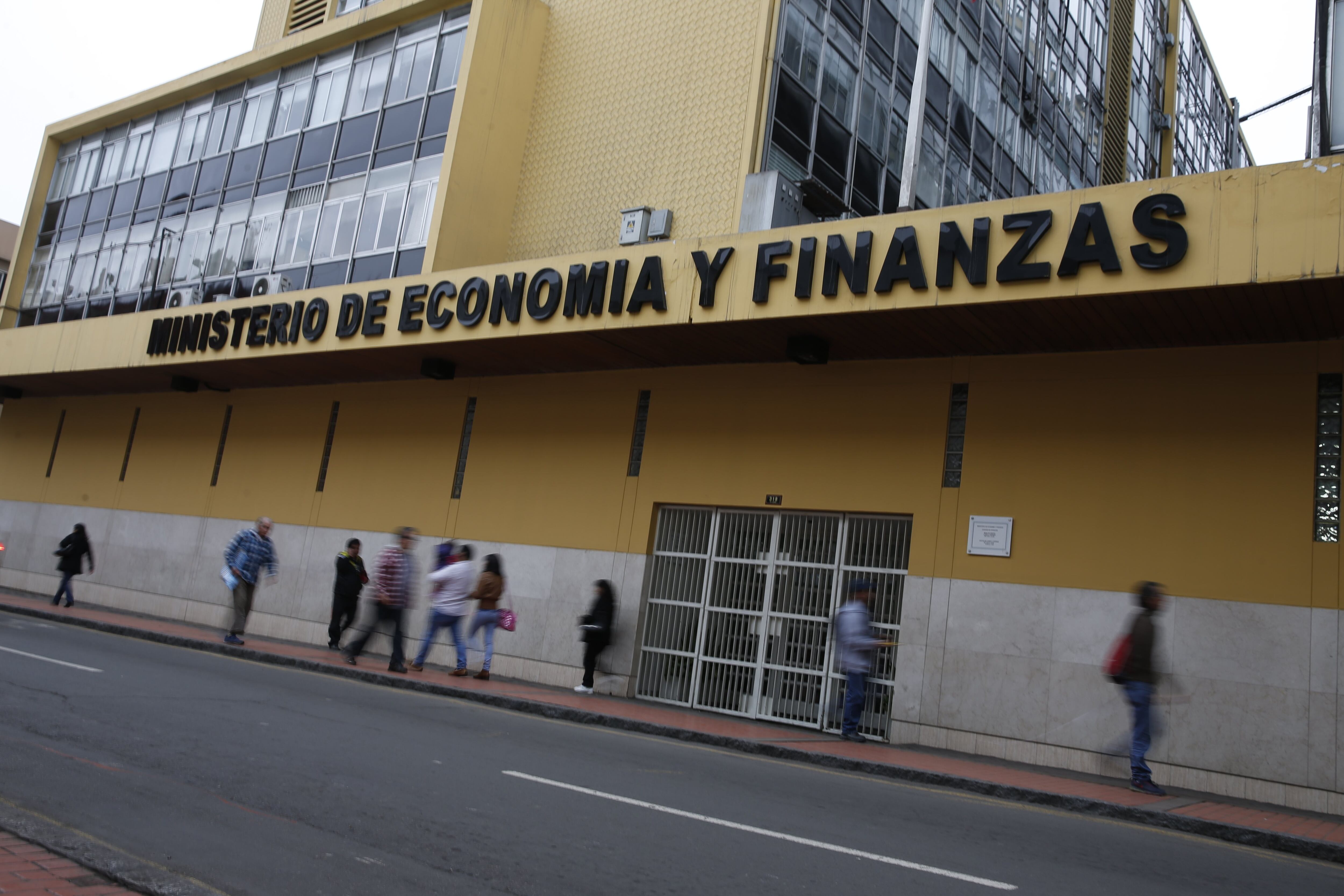 MEF proyecta que economía peruana crecerá 3.1% en 2024.