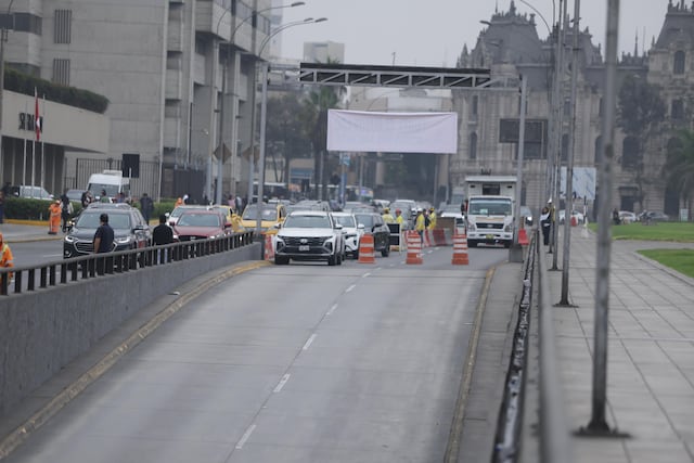 Así se ve el cierre del paso a desnivel de la Vía Expresa por obras de la Línea 2 del Metro (Fotos: Hugo Pérez/GEC)