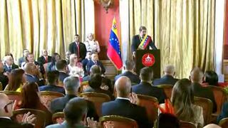 Delegación de Perú Libre viajó a Venezuela para toma de mando de Nicolás Maduro