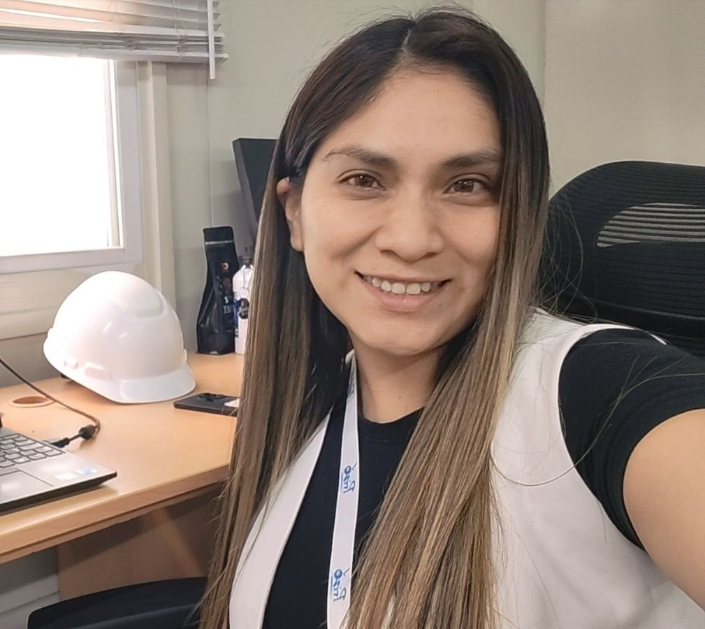 Mercy Lázaro Ruiz presentó propuestas a favor de la juventud.