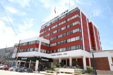 Gobierno Regional de Junín respalda a directora de Turismo tras amenazas y ratifica operativos contra la informalidad