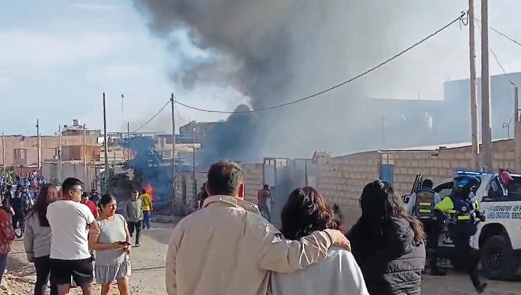 El fuego se había iniciado en la manzana A lote 19 de Gregorio Cáceres Condori. (Foto: Difusión)
