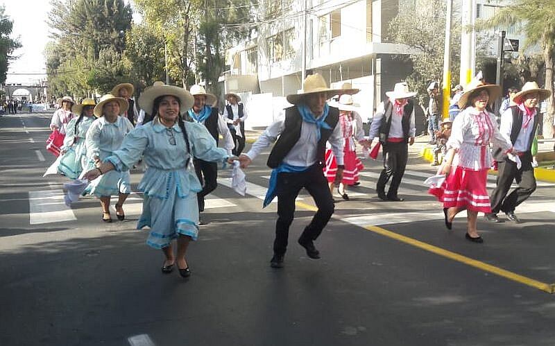 Jolgorio en la Entrada de Ccapo por aniversario de Arequipa. (FOTO: GEC)