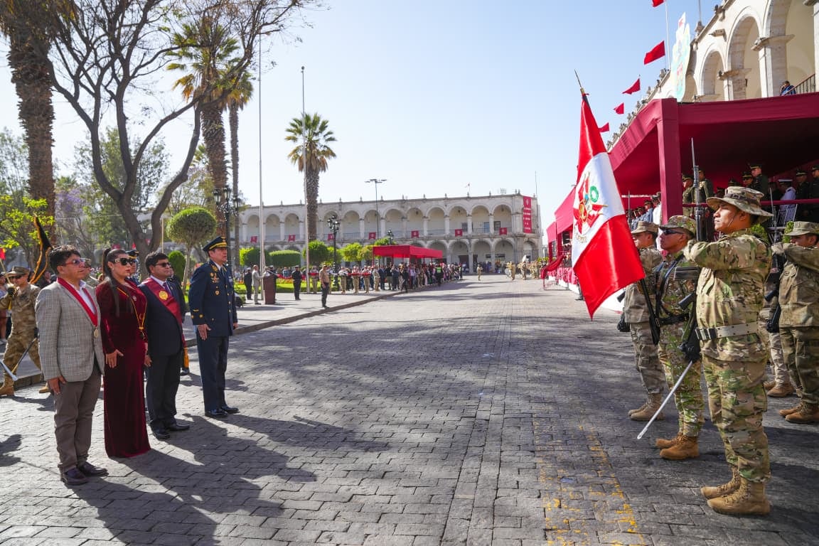 Autoridades saludan a Arequipa en su mes jubilar por el 486.° Aniversario de fundación. Foto: Municipalidad Provincial de Arequipa.