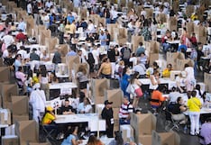 Colombia inicia elecciones presidenciales con más de 41 millones de votantes habilitados