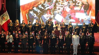 Izamiento, Misa y Te Deum y Sesión Solemne por el aniversario de Arequipa (FOTOS y VIDEO)