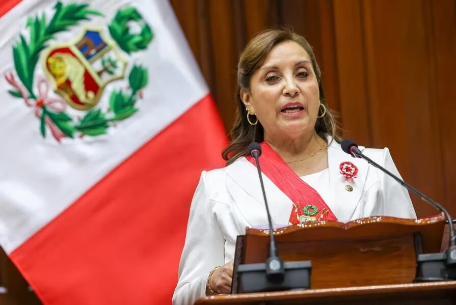 El Gobernador Regional de Piura, Luis Neyra, dijo que a pesar del anuncio de la presidenta de otorgar facultades a los gobierrno regionales para apoyar a la Policía, ellos, como GORE, ya han comprado 46 motocicletas para Huancabamba y Ayabaca para que realicen un patrullaje integrado junto a las municipalidades y las rondas campesinas.