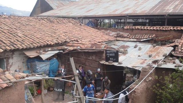 Familia fue desalojada en Centro Histórico de Cusco 