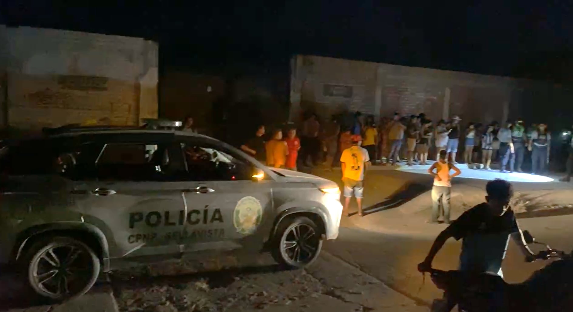 Una mujer también resultó herida durante el ataque