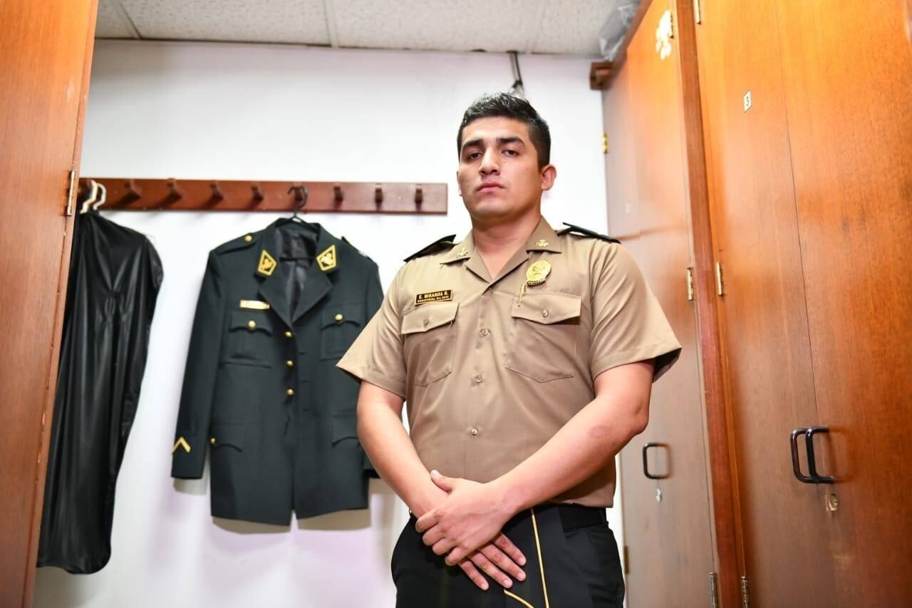 El policía Elvis Miranda es acusado de homicidio y el fiscal solicitó tres años de cárcel efectiva y el pago de 50,000 soles.