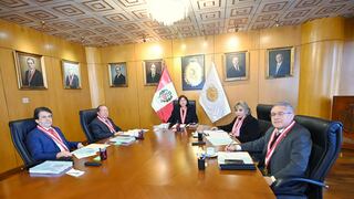 Junta de Fiscales Supremos pide a JNJ explicar efectos que traería reponer a Patricia Benavides como fiscal de la Nación