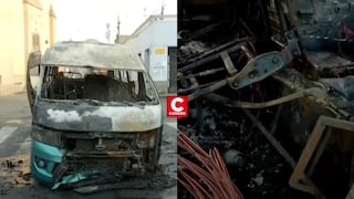 Cercado de Lima: combi se incendió con pasajeros a bordo y causó tráfico frente a Plaza Italia