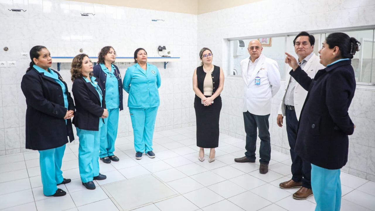 Nosocomio trujillano se consolida como referente regional en atención neonatal crítica.