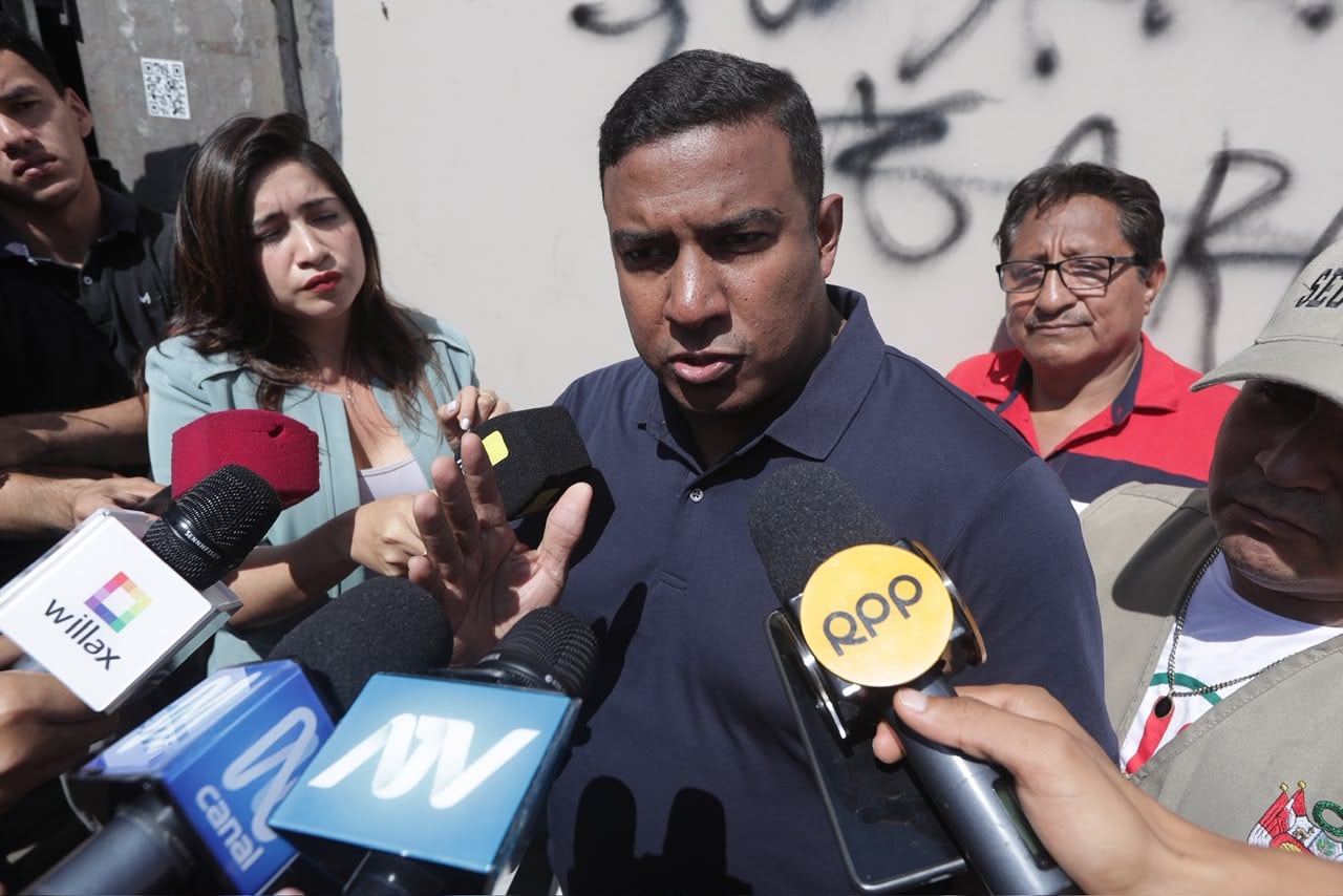 rnesto Zunini señaló que respetarán la realidad institucional, aunque continuarán utilizando los mecanismos legales para cuestionar presuntas irregularidades electorales. (Foto: Julio Reaño / @photo.gec)
